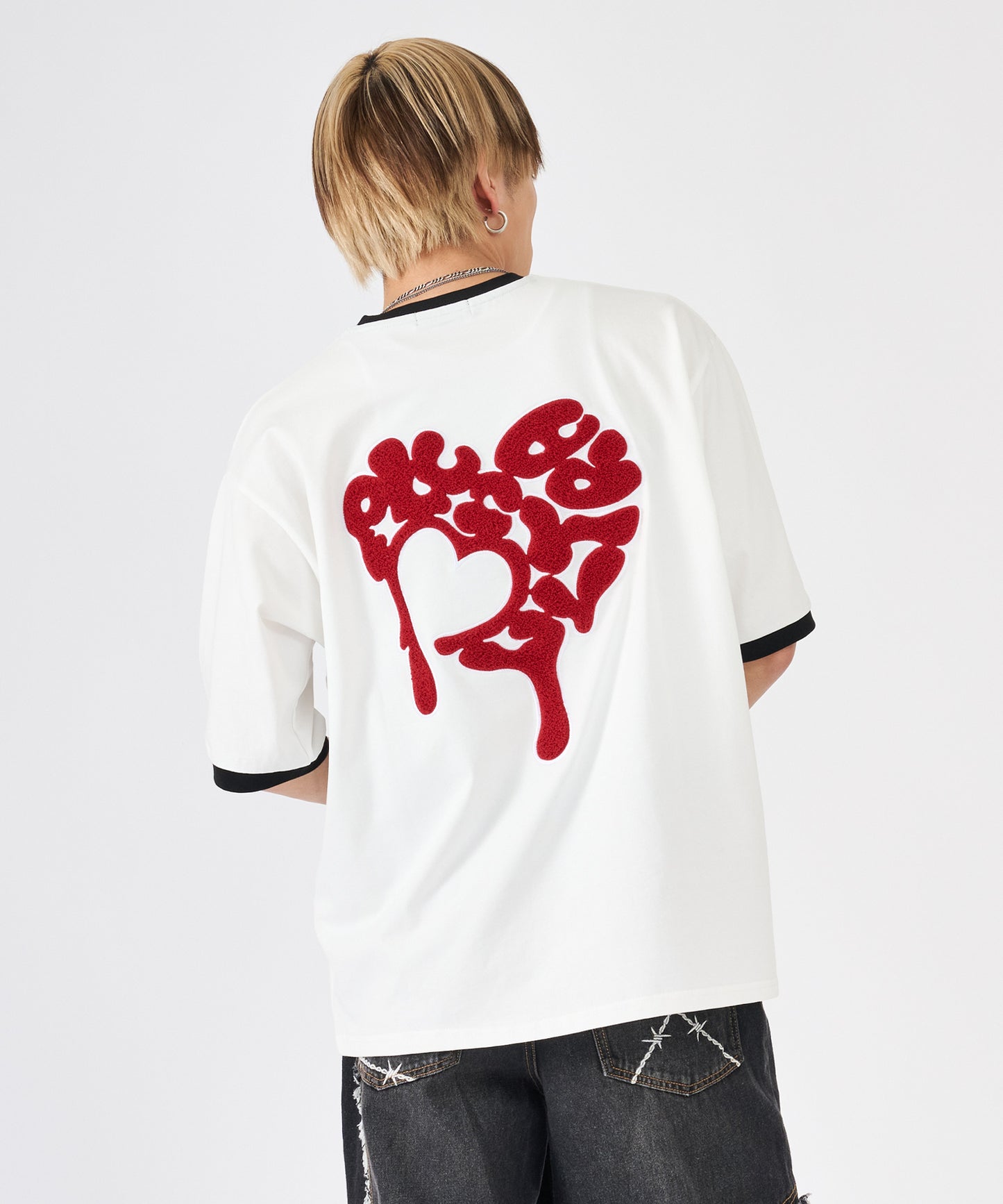 ハートサガラ刺繍半袖Tee