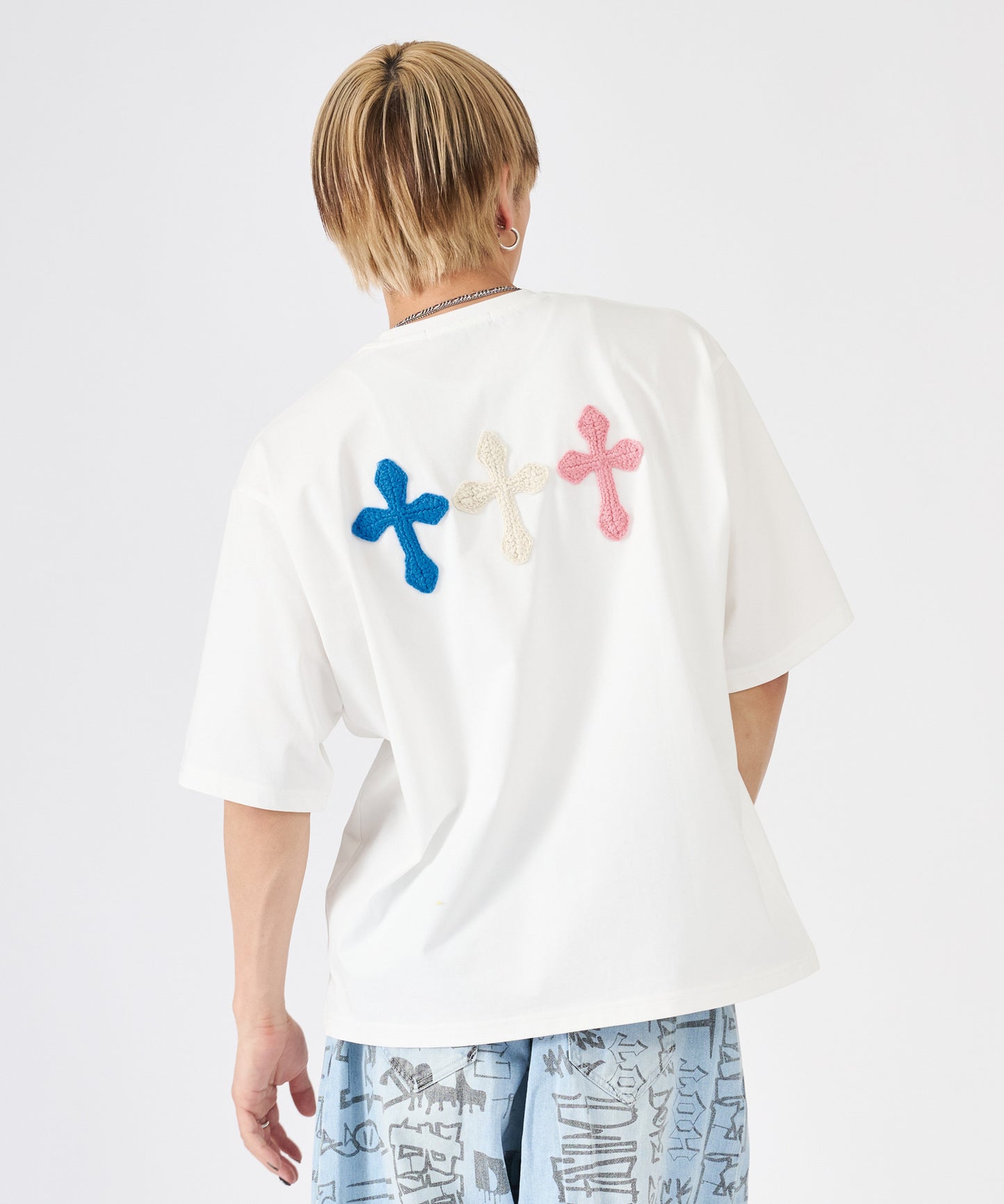 極太糸クロス刺繍半袖Tee