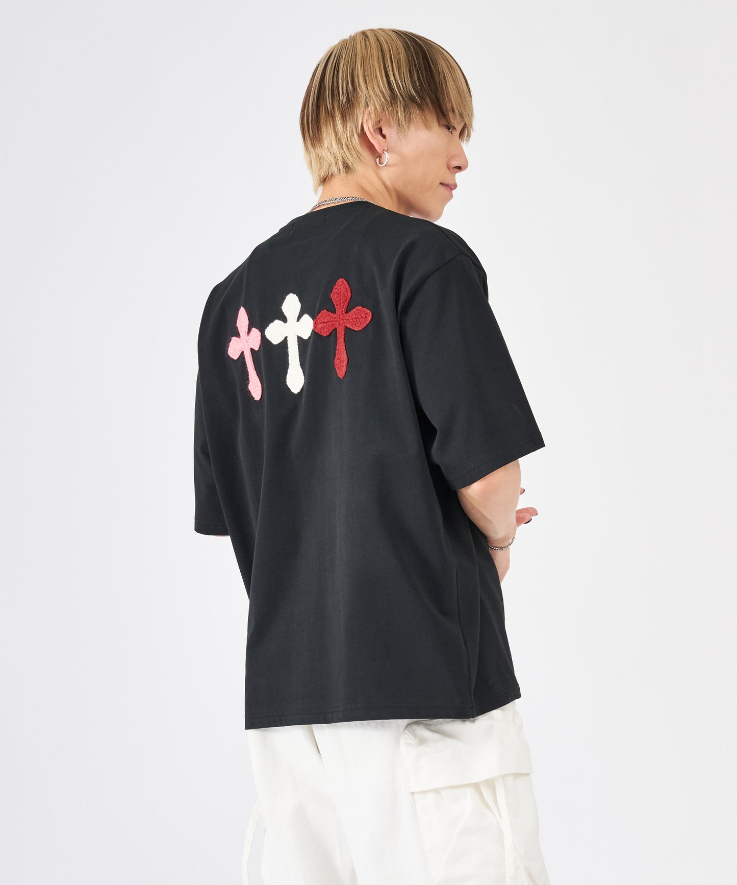 極太糸クロス刺繍半袖Tee