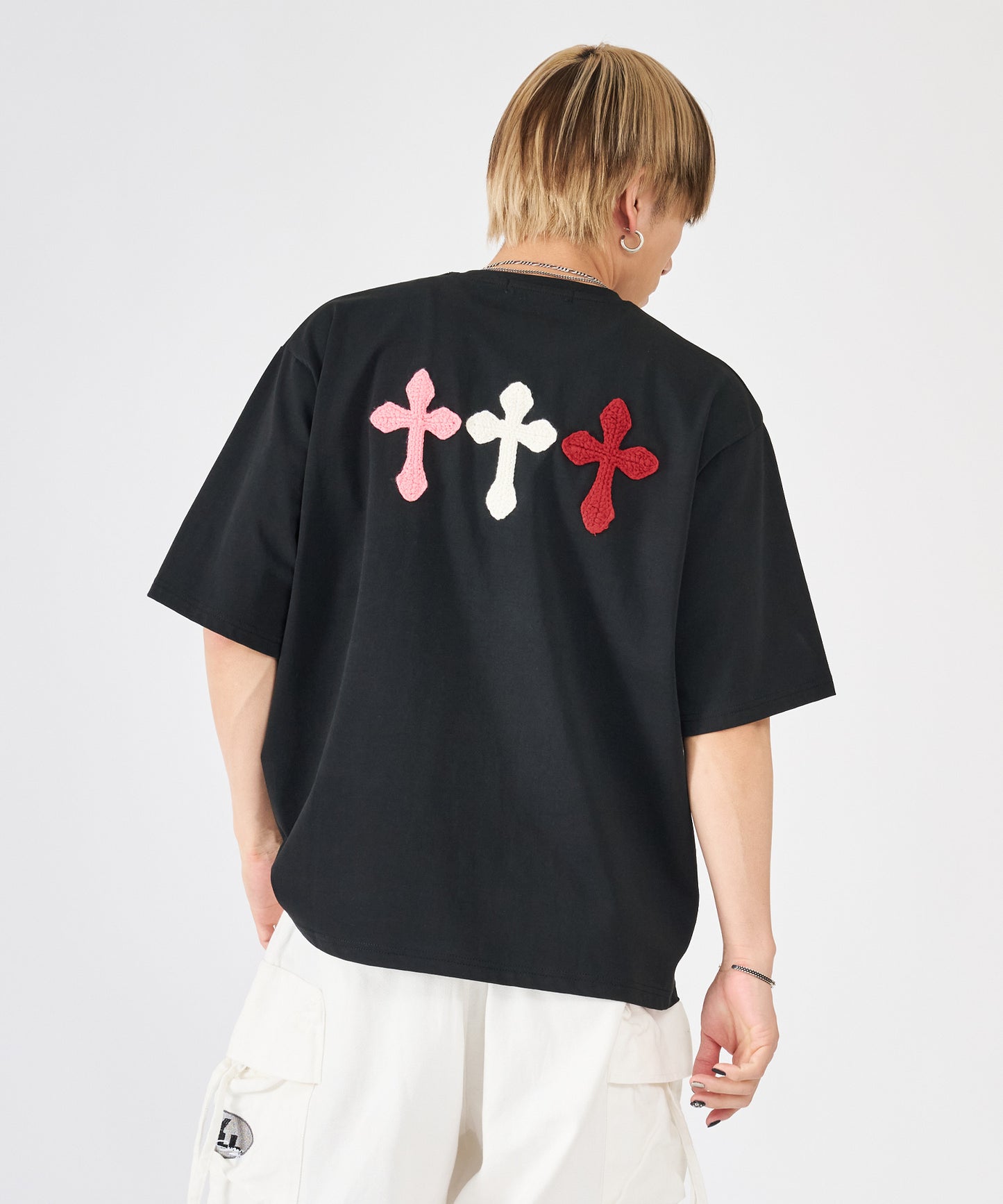 極太糸クロス刺繍半袖Tee