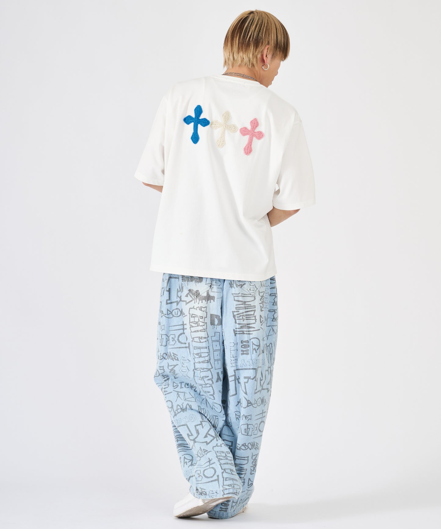 極太糸クロス刺繍半袖Tee