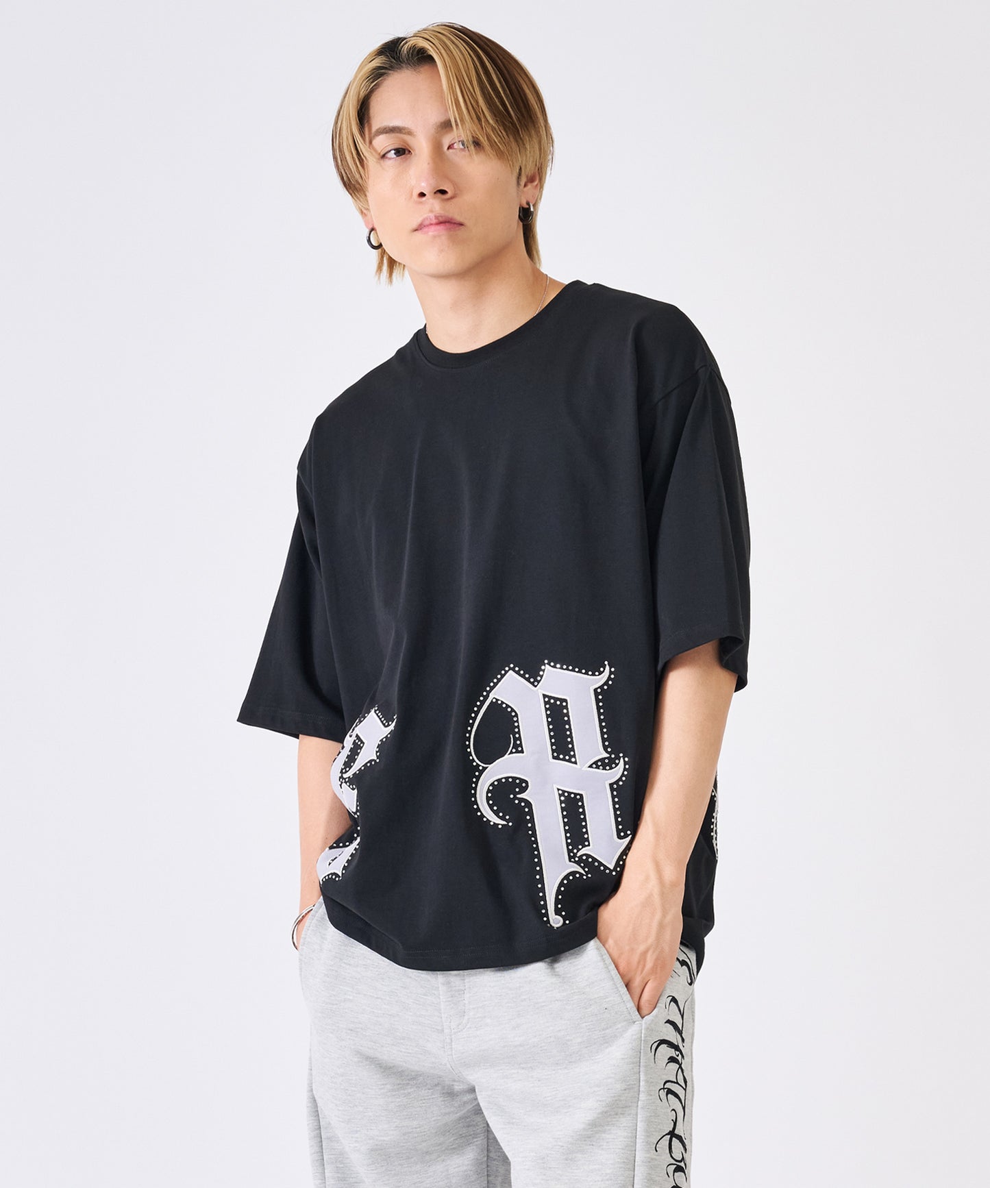アップリケラインストーン半袖Tee