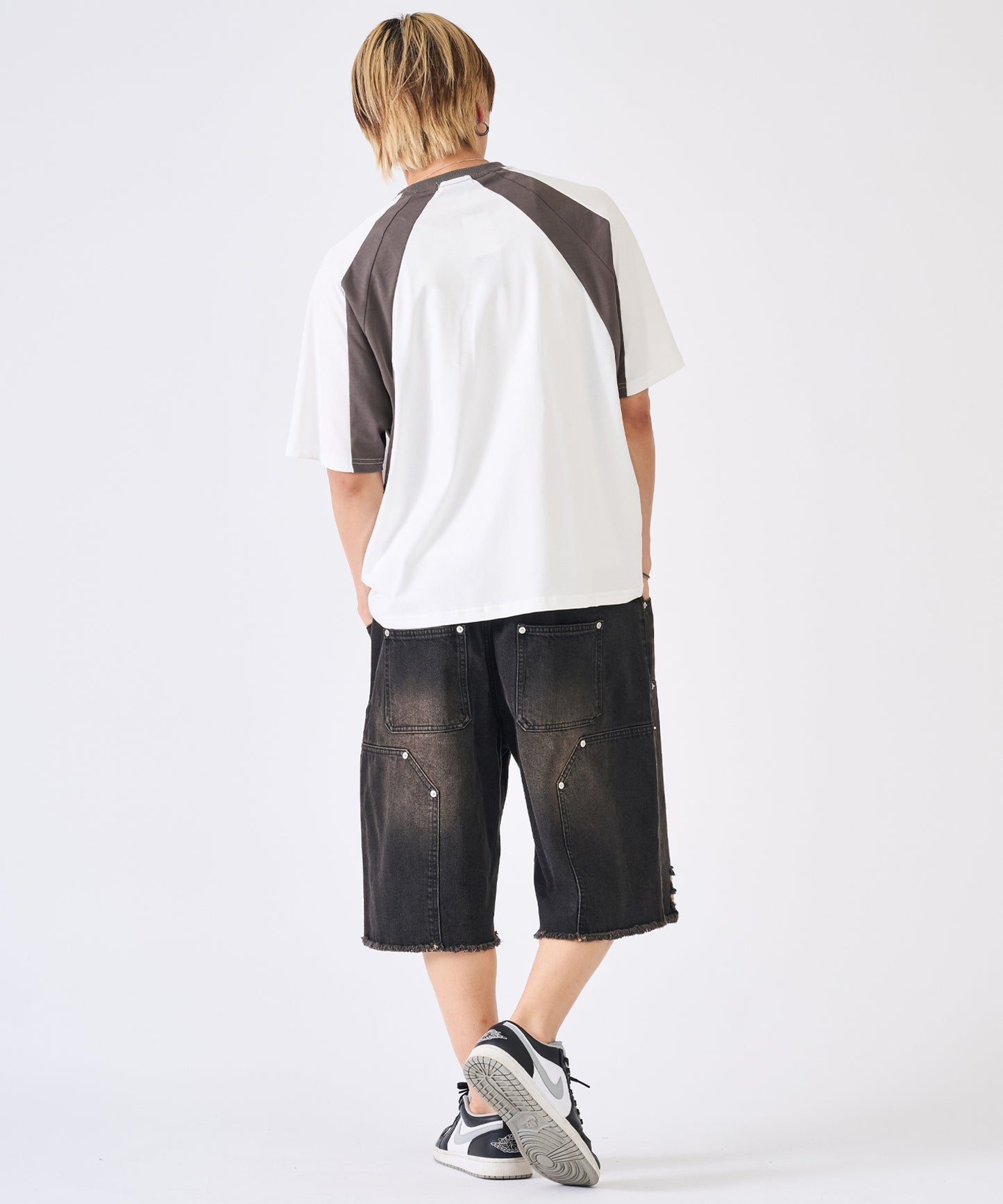 ダブルニーショートパンツ