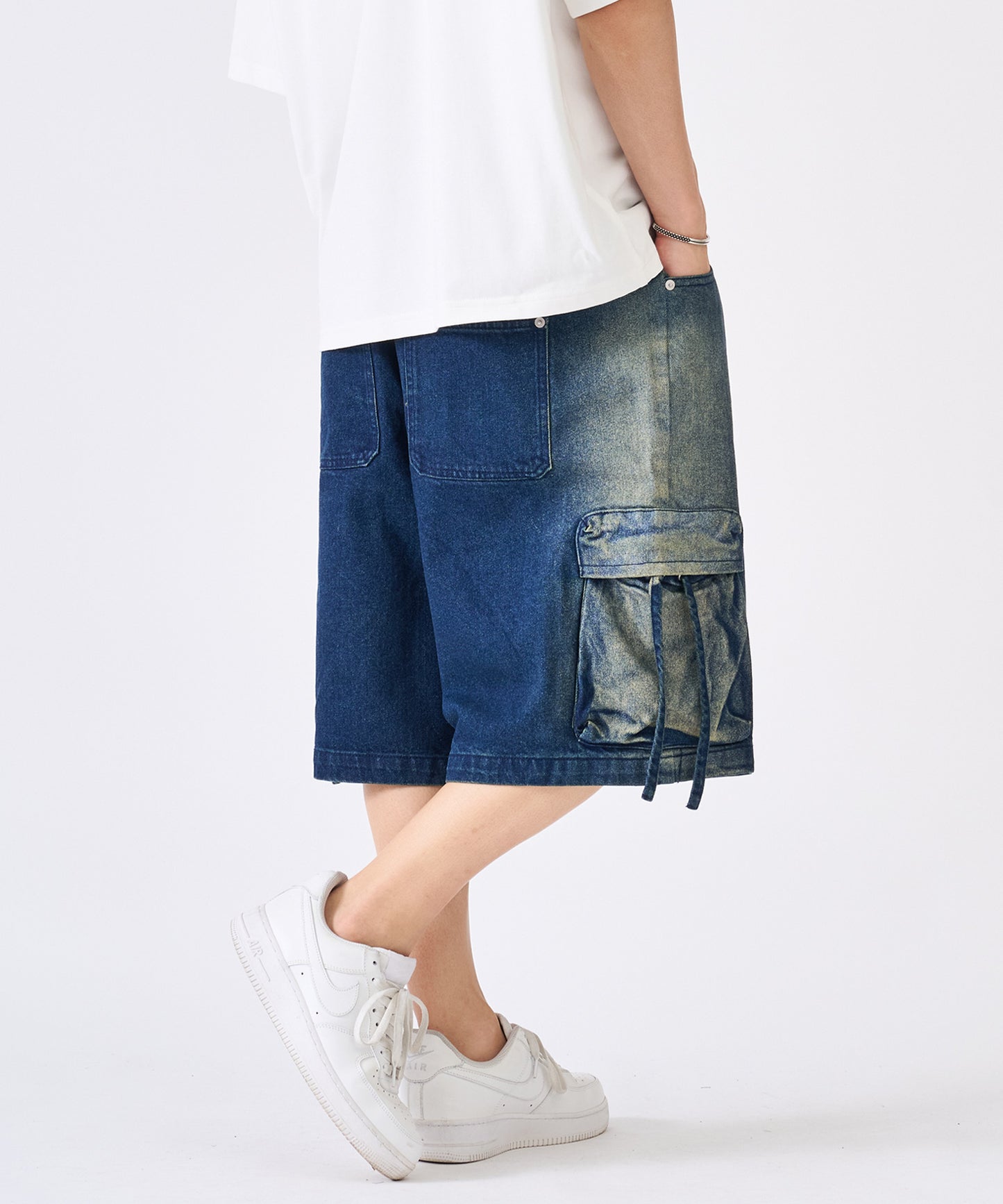 グラデーションブリーチカーゴショートパンツ