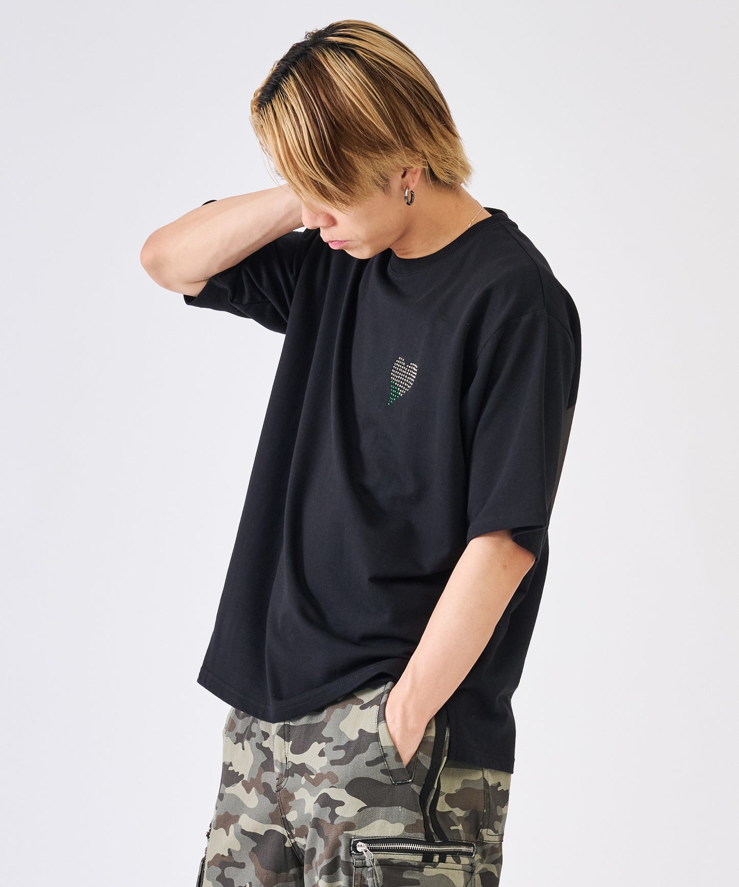 ハートラインストーンTee