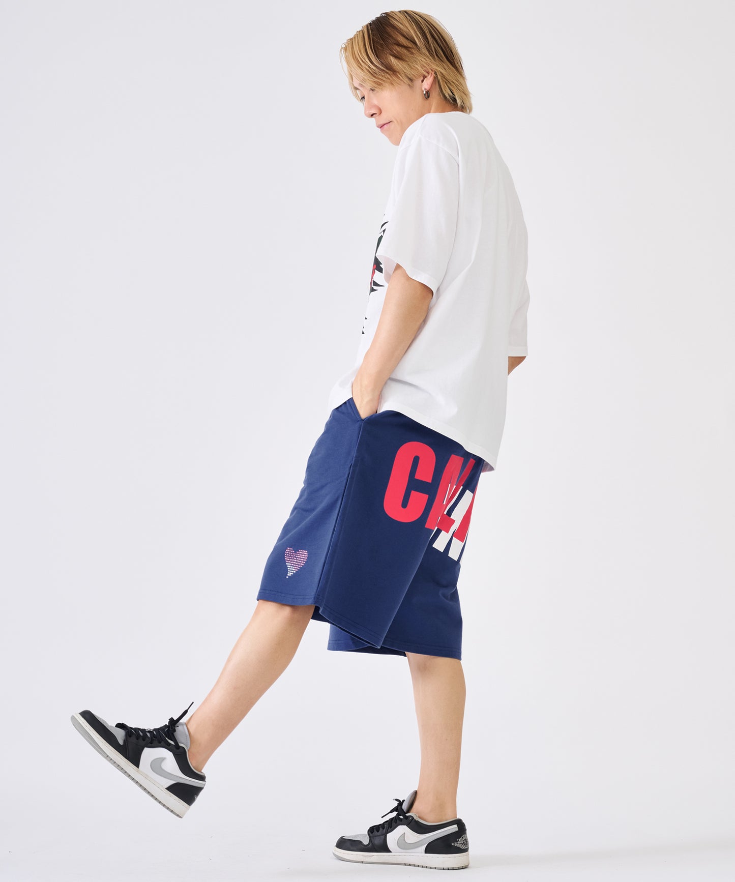 ハートラインストーンショートパンツ