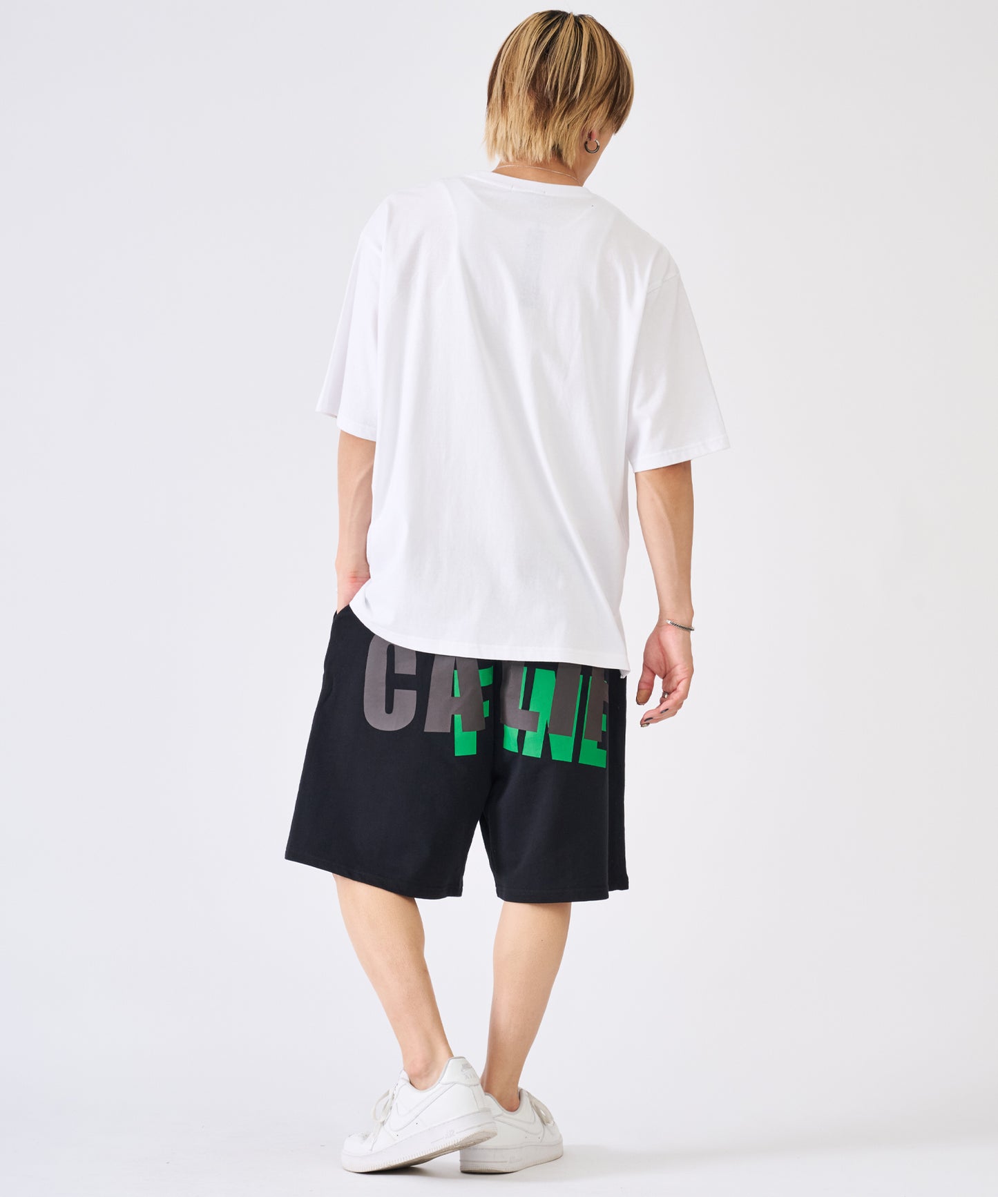 ハートラインストーンショートパンツ