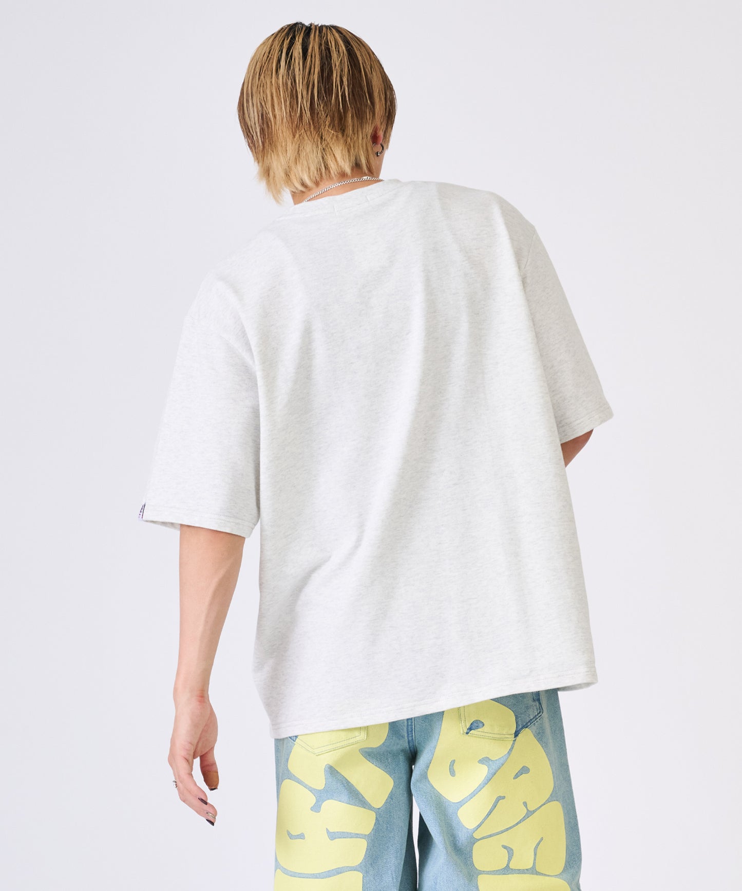ハート刺繍Tシャツ