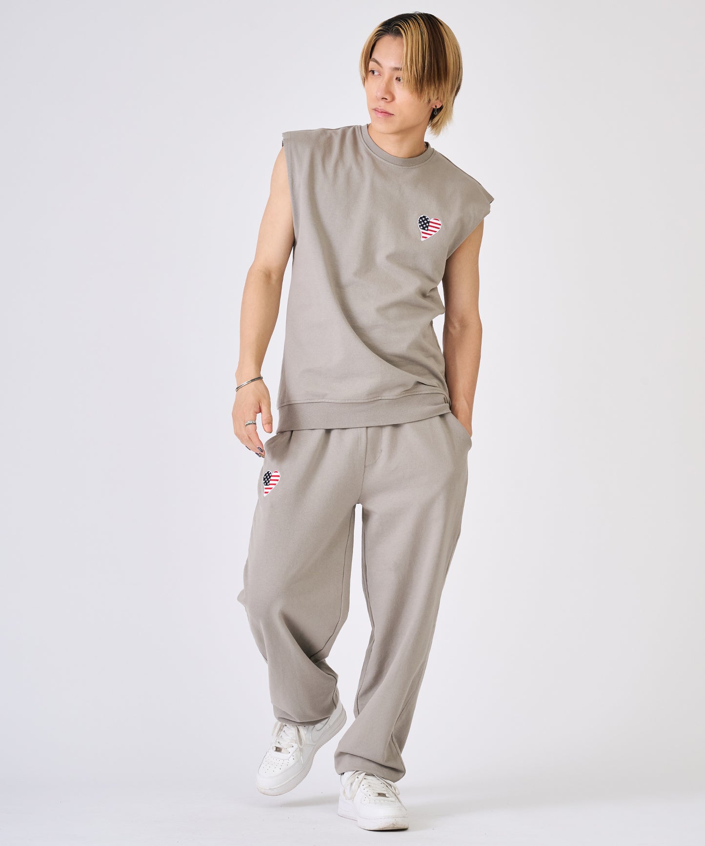 ハート刺繍セットアップ