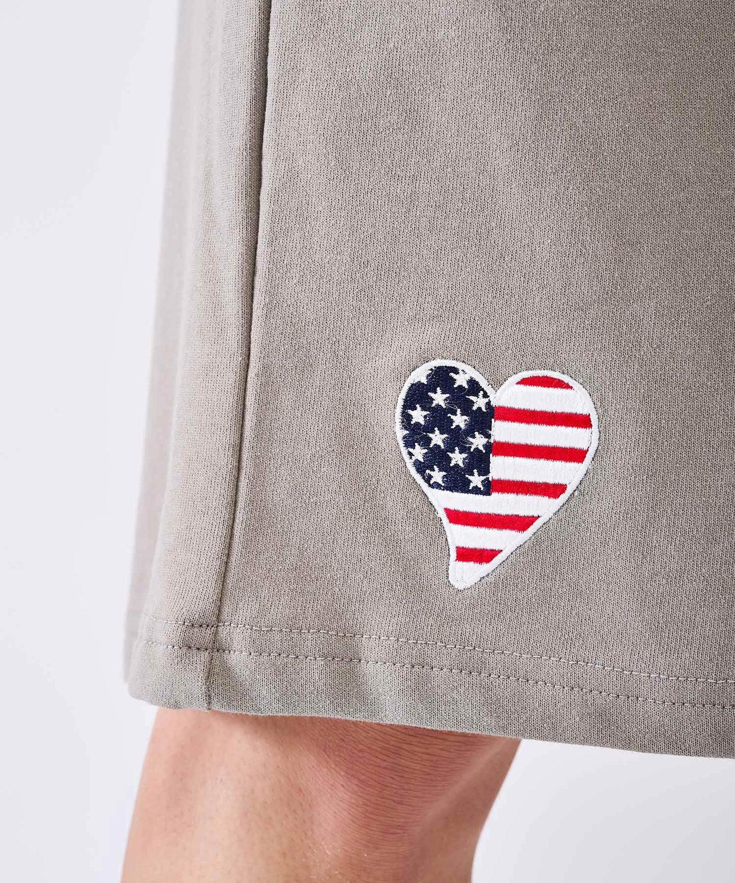 ハート刺繍セットアップ