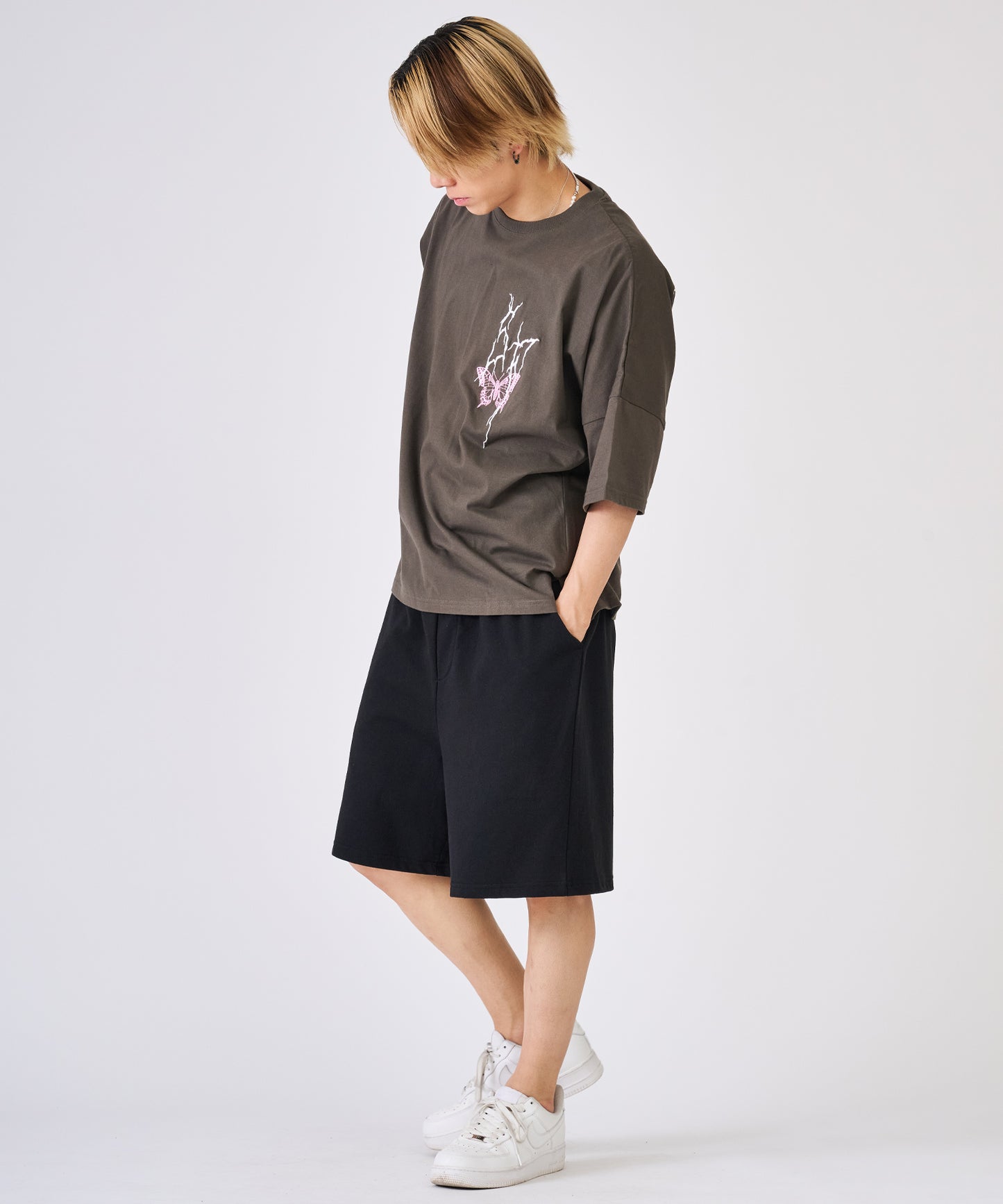 ハート刺繍ショートパンツ