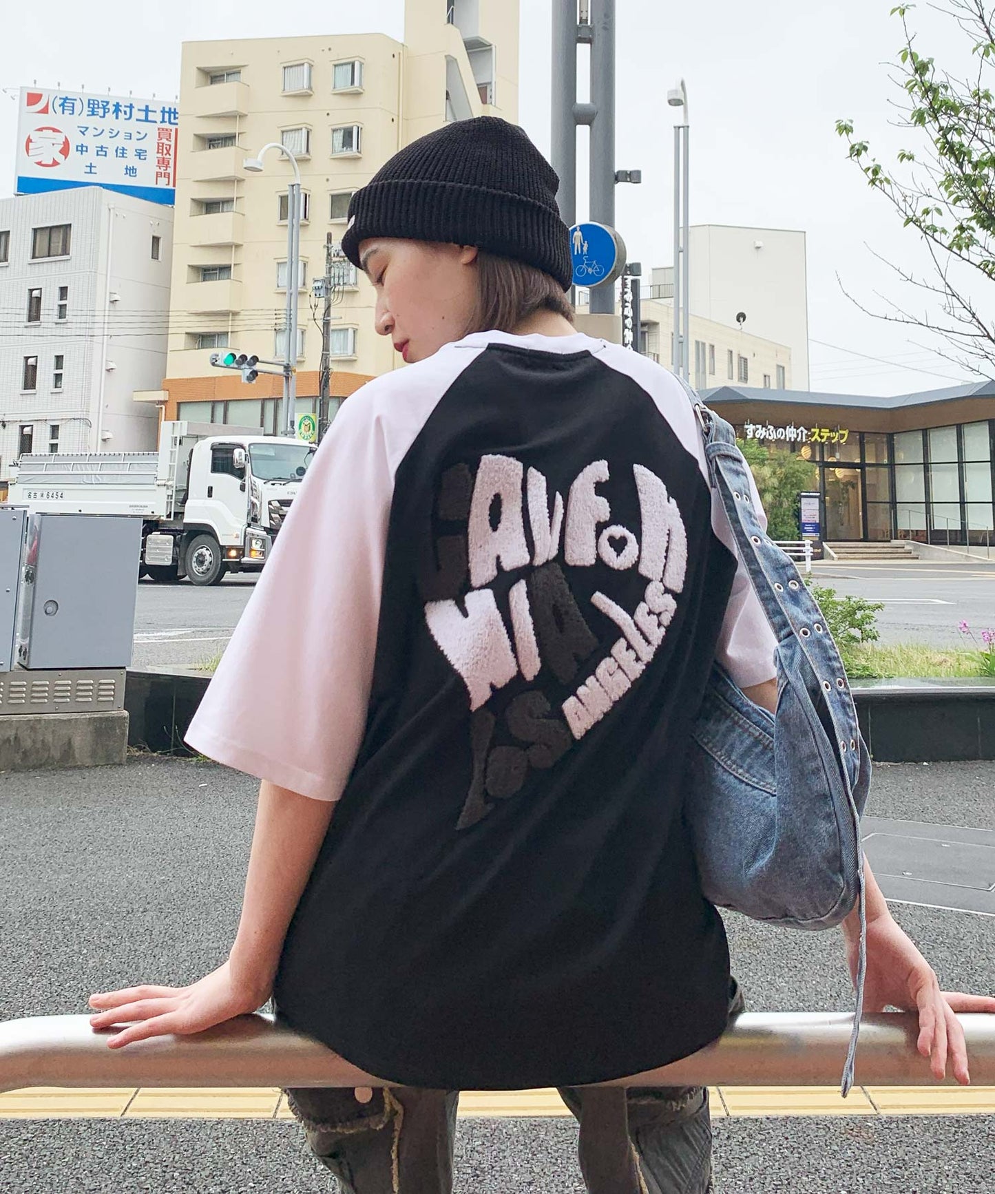 ラグラン配色Tシャツ