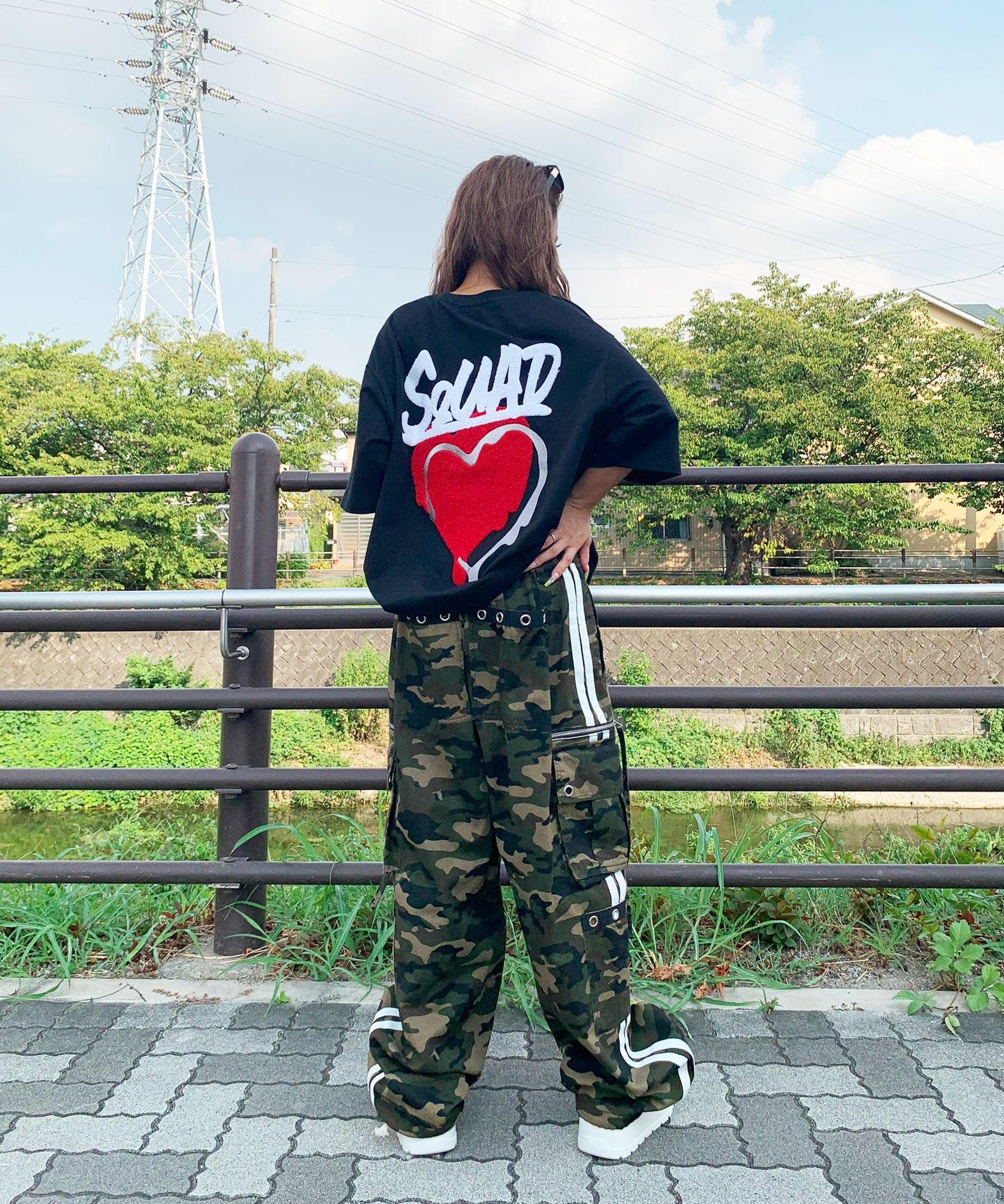 ハートサガラ刺繍半袖Tee