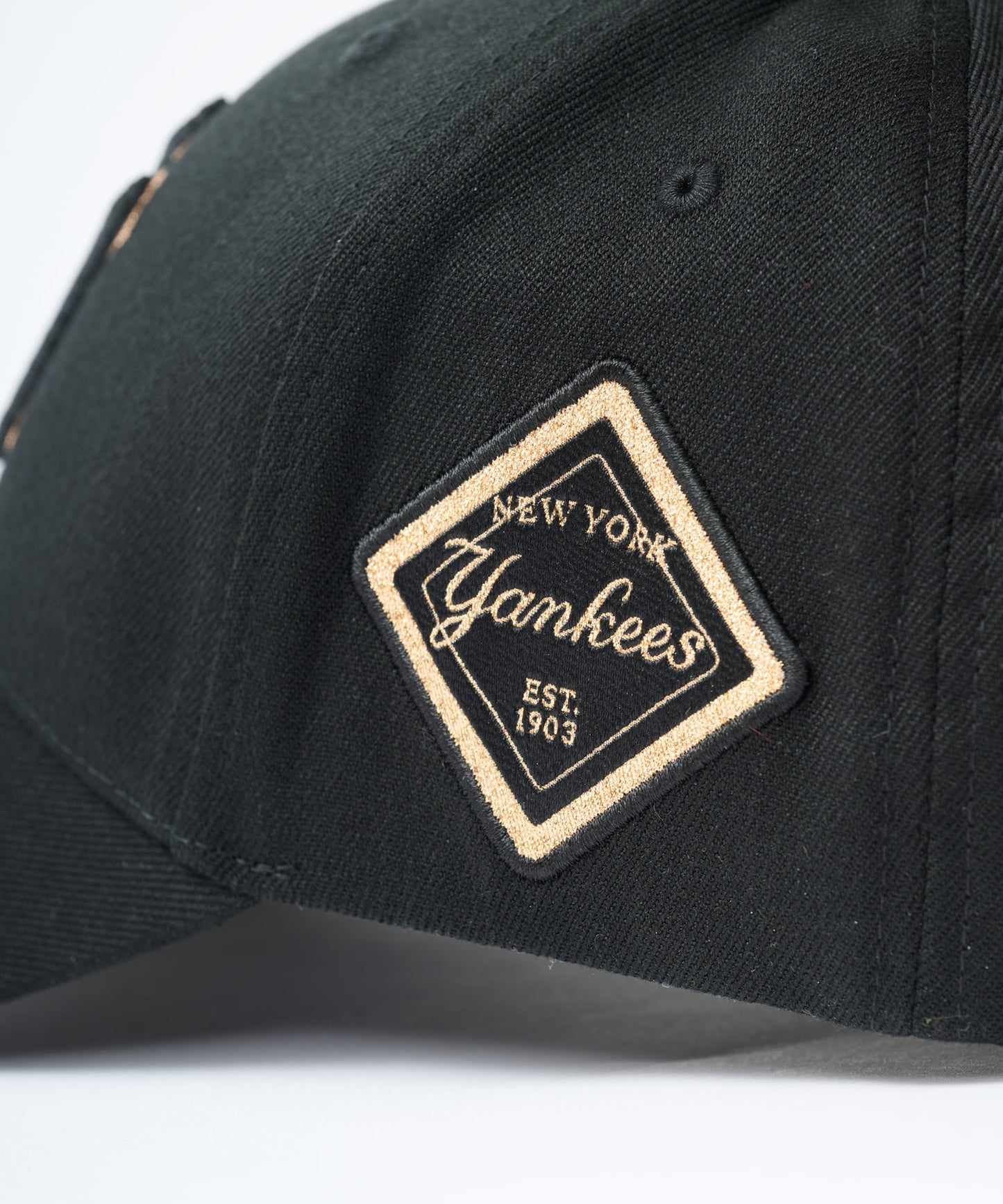 【日本未発売商品】MLB Korea ダイヤモンド刺繍ロゴパッチベースボールキャップ