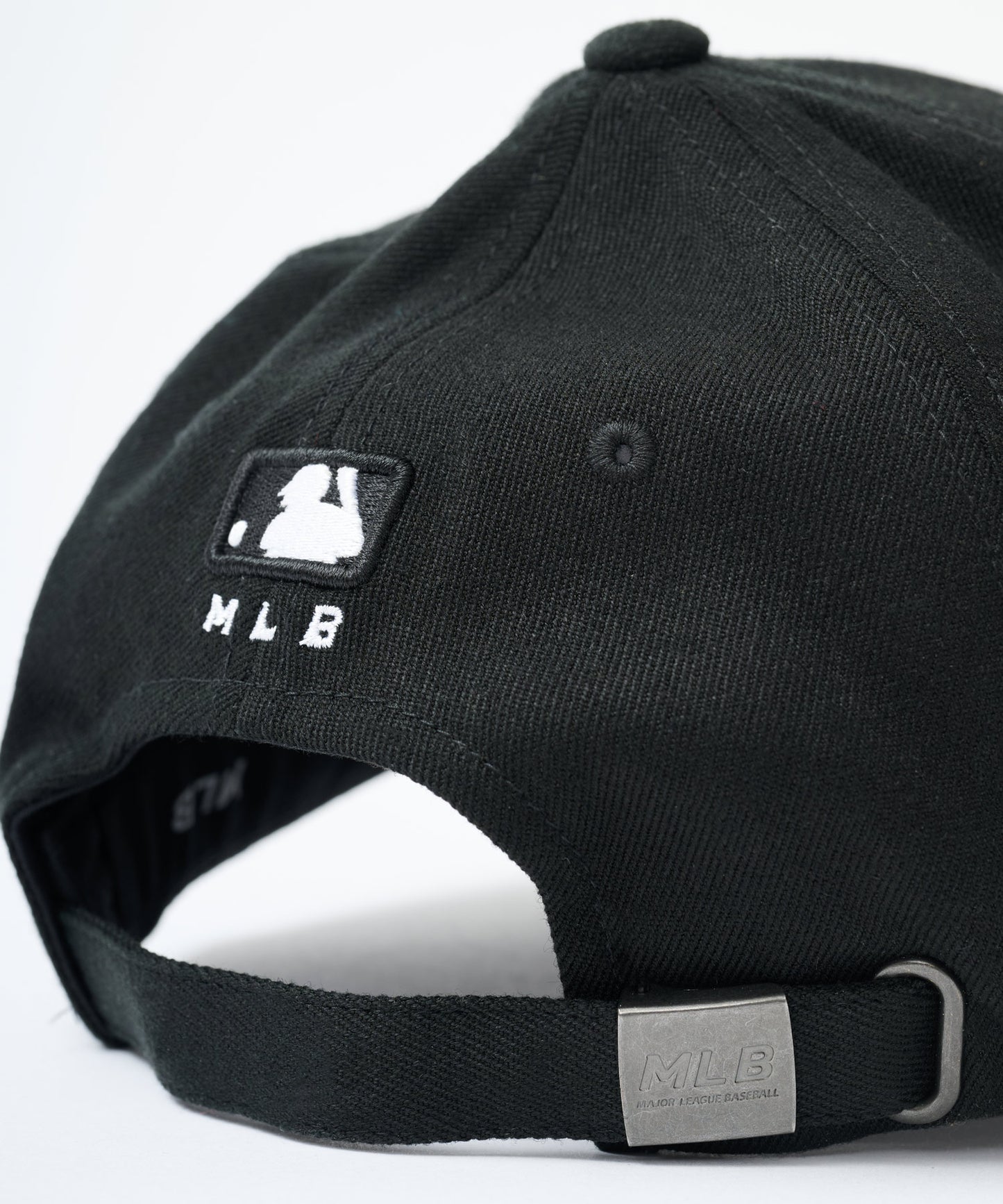 【日本未発売商品】MLB Korea ダイヤモンド刺繍ロゴパッチベースボールキャップ