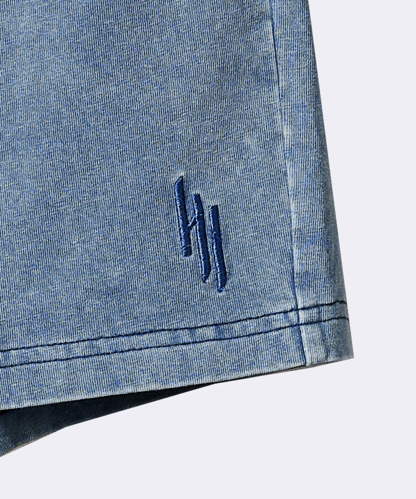 アップリケ刺繍ショートパンツ
