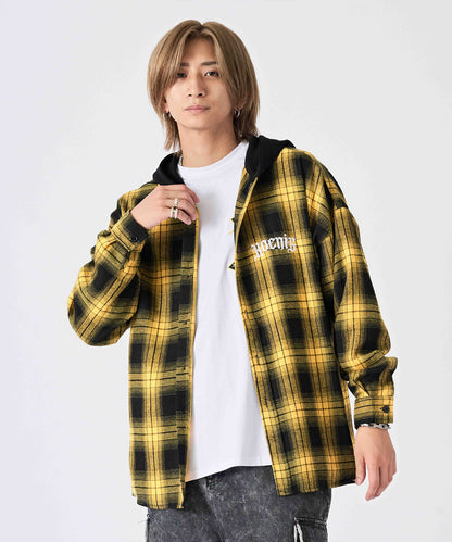 フード付き　チェックシャツ