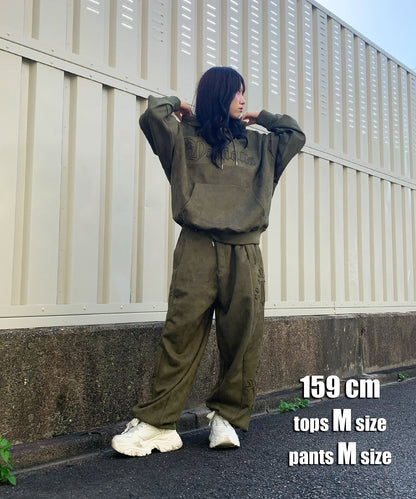 カットスエード　クロスエンボス セットアップ