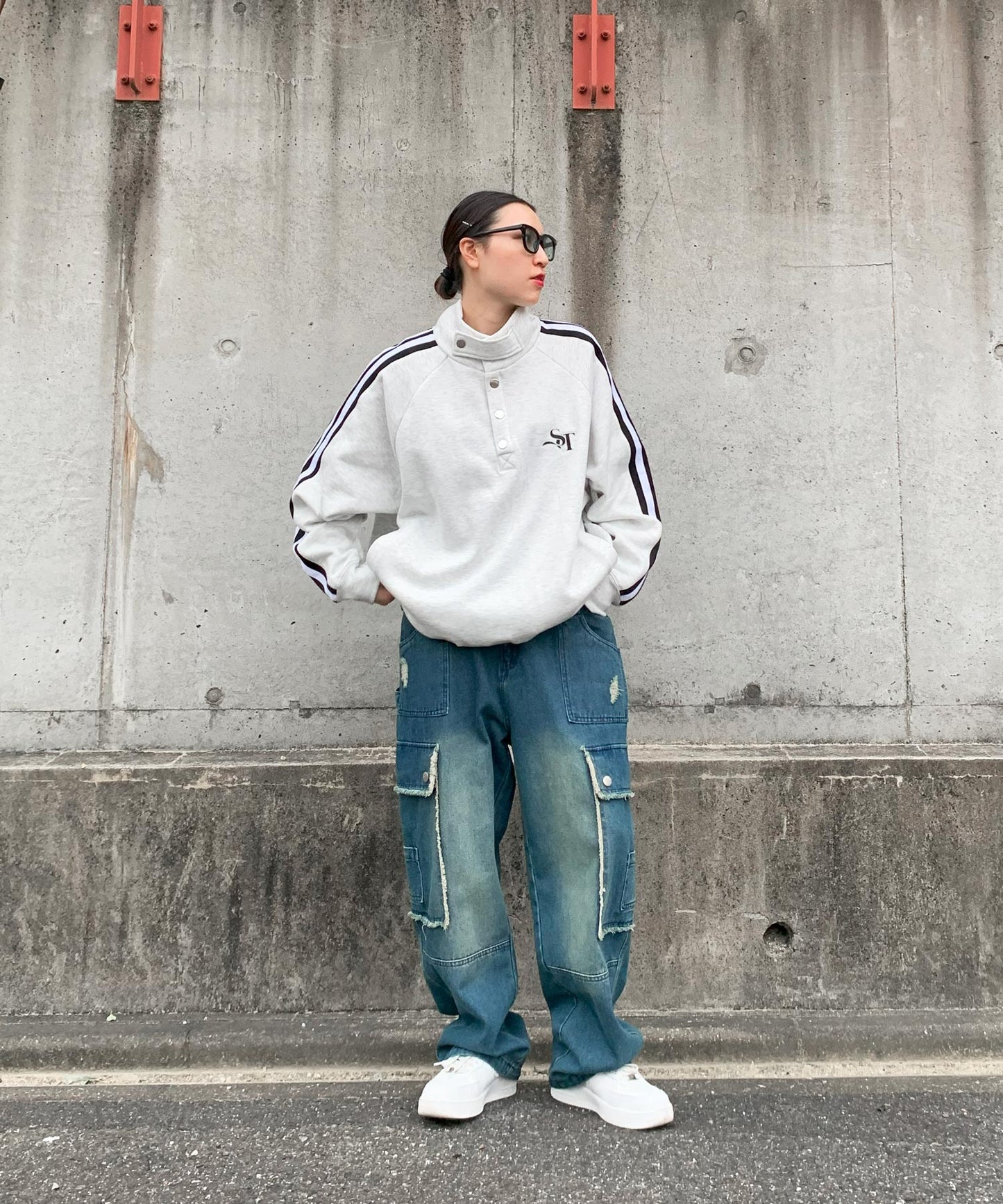 デニムカーゴパンツ