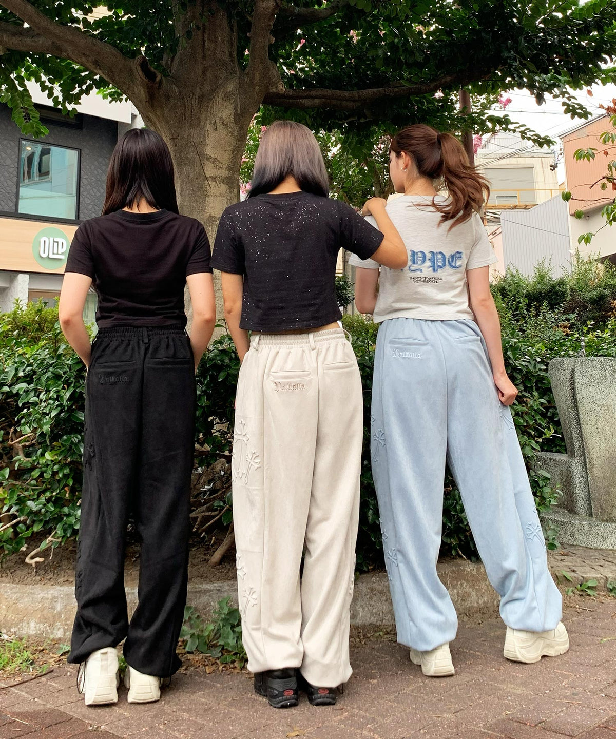 スエードエンボスワイドパンツ