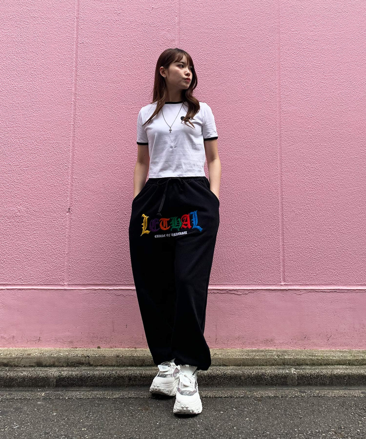 サガラ刺繡スウェット