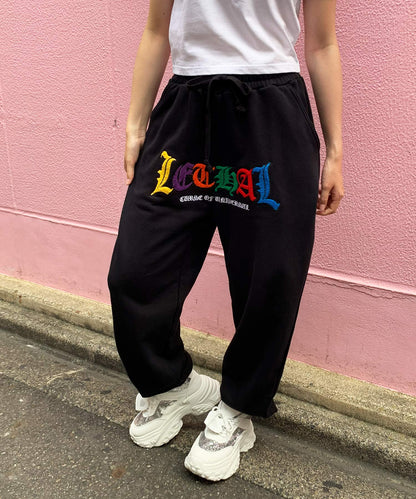 サガラ刺繡スウェット