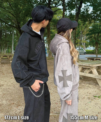 カットスエード　アップリケ刺繍ZIPセットアップ