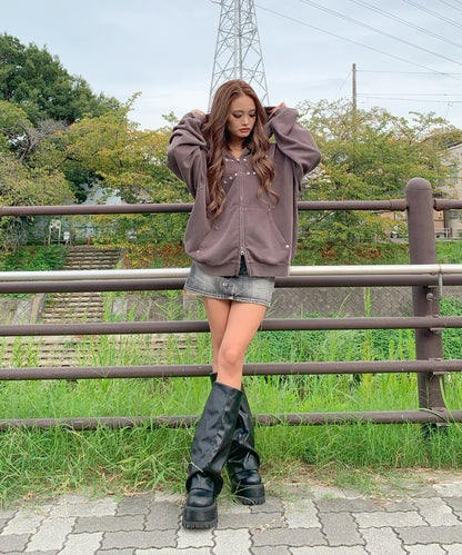 スタッズHOTFIXアップリケZIPパーカー