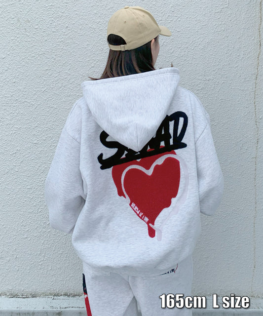ハートサガラ刺繍パーカー