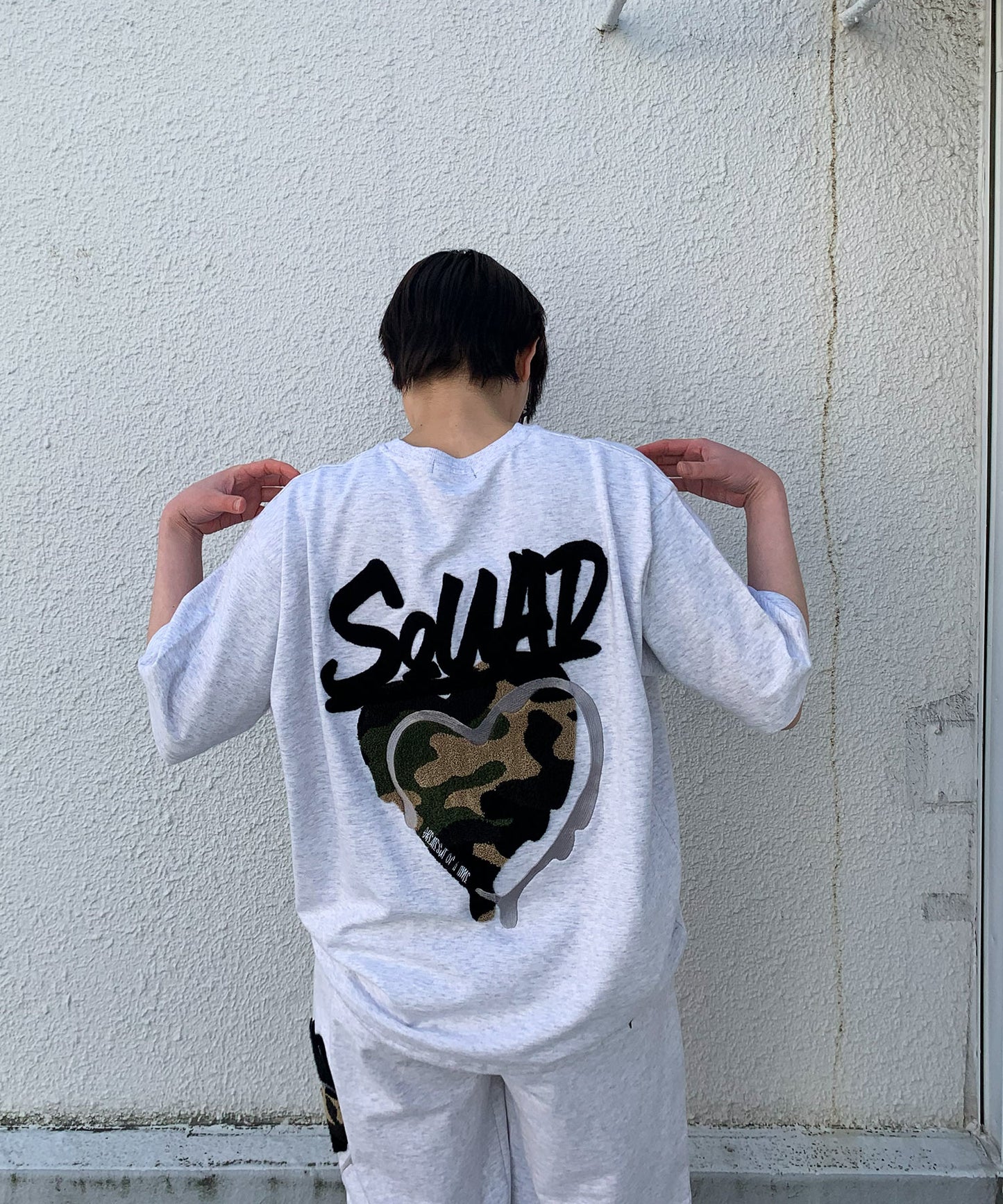 ハートサガラ刺繍半袖Tee