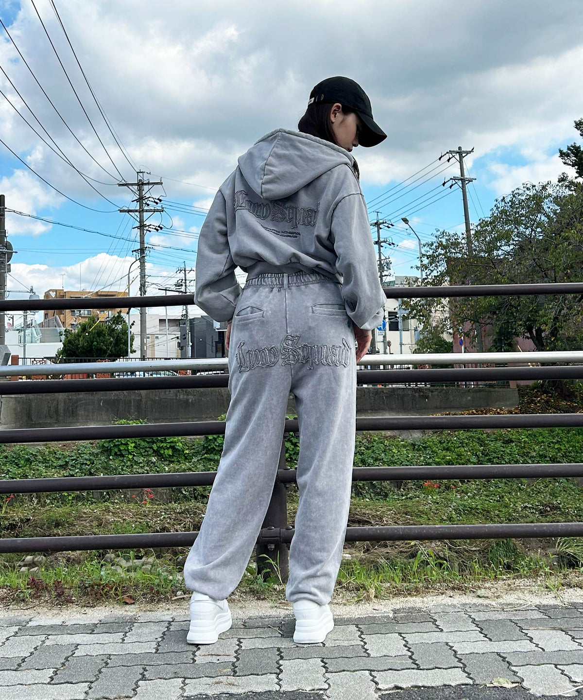 ケミカル硫化　ロゴアップリケZIPセットアップ