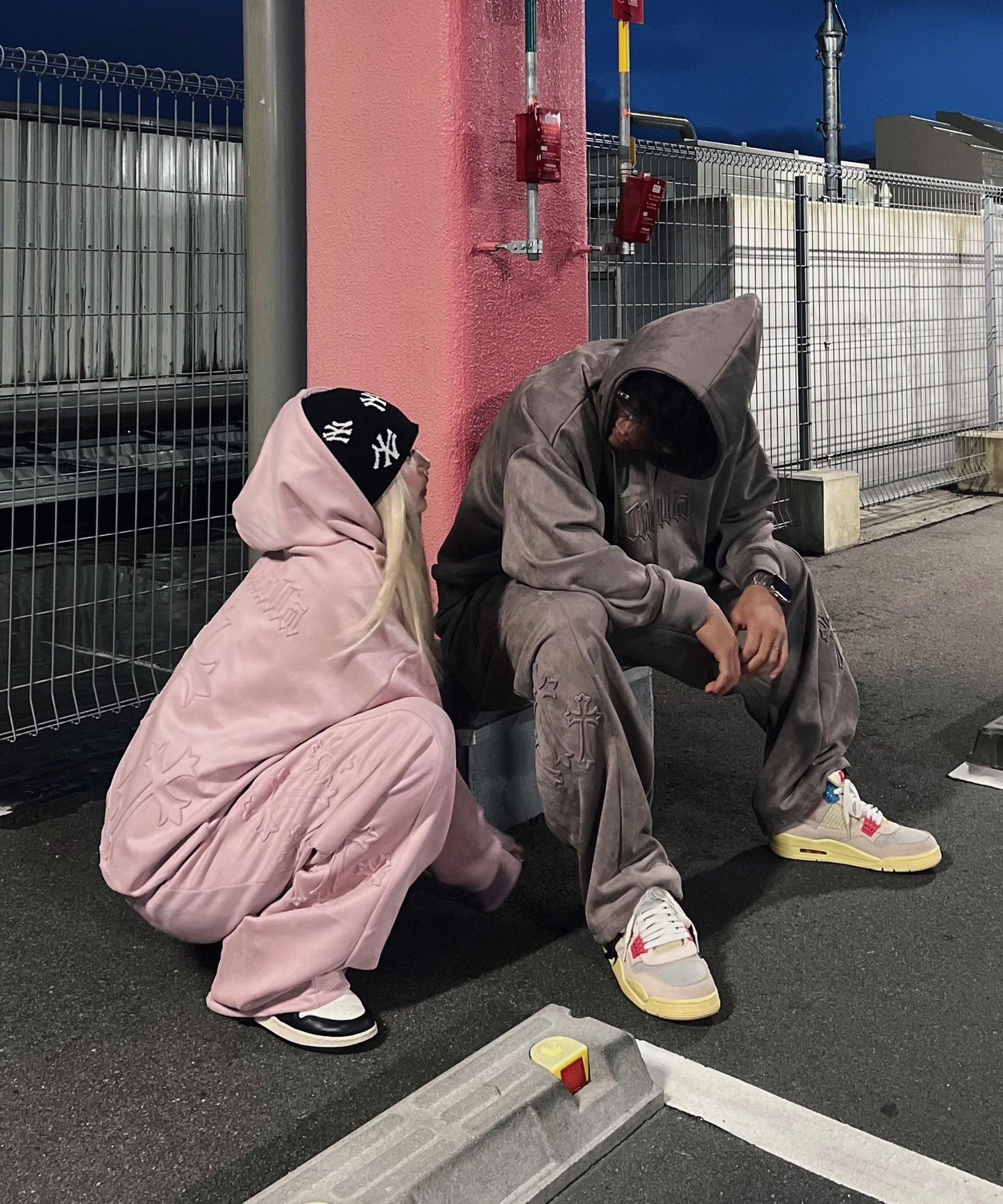 カットスエード　クロスエンボス セットアップ