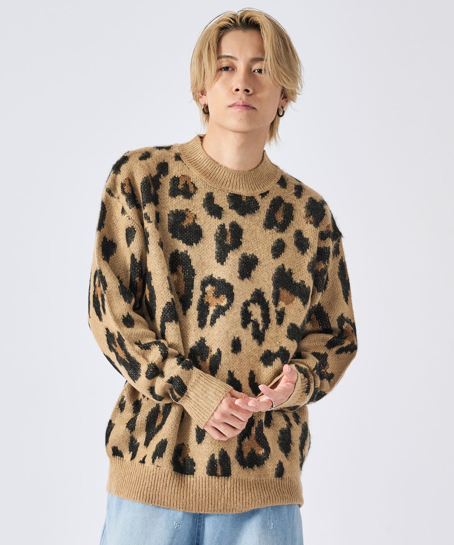 モヘアタッチレオパードニット