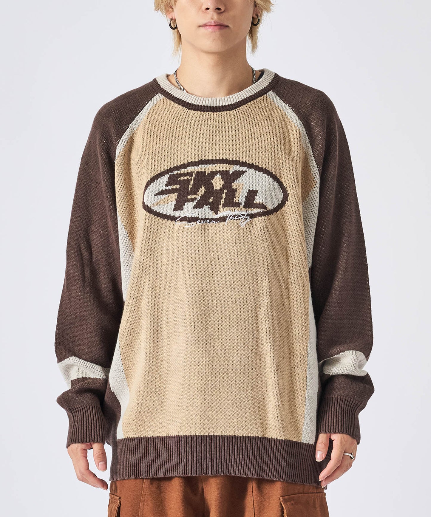 配色ロゴニット