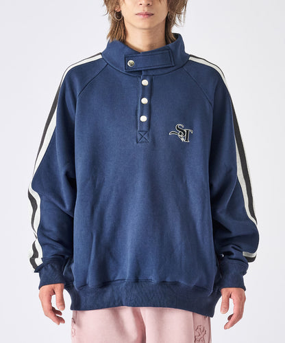 ハーフボタンスウェット