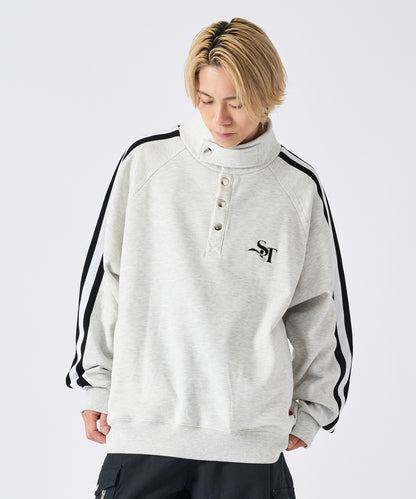 ハーフボタンスウェット