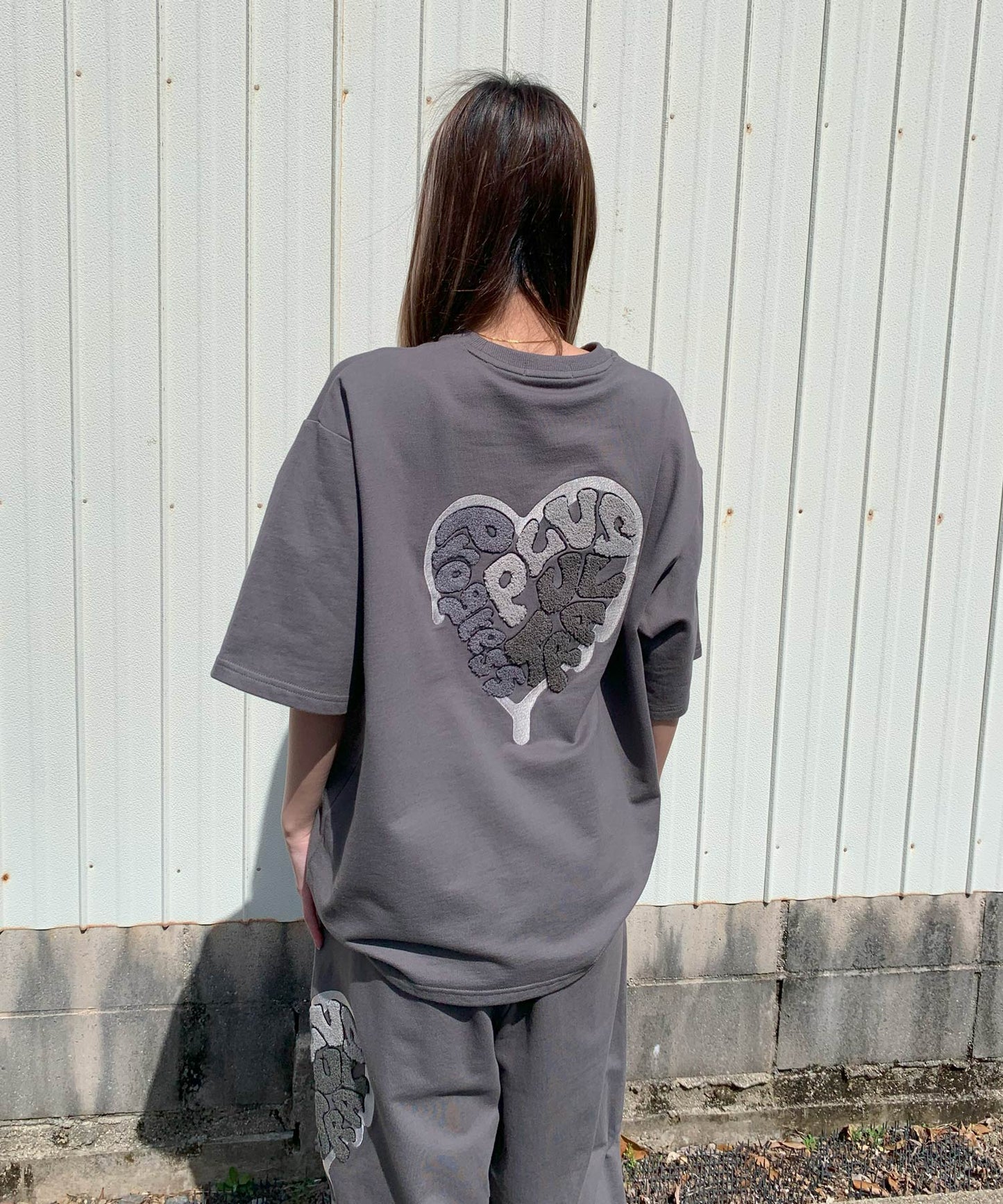ハートサガラ刺繍半袖Tee