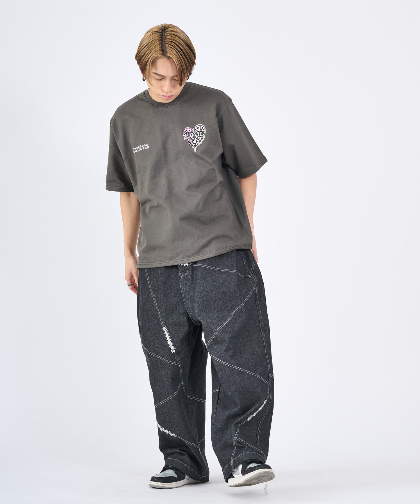 ハートサガラ刺繍半袖Tee