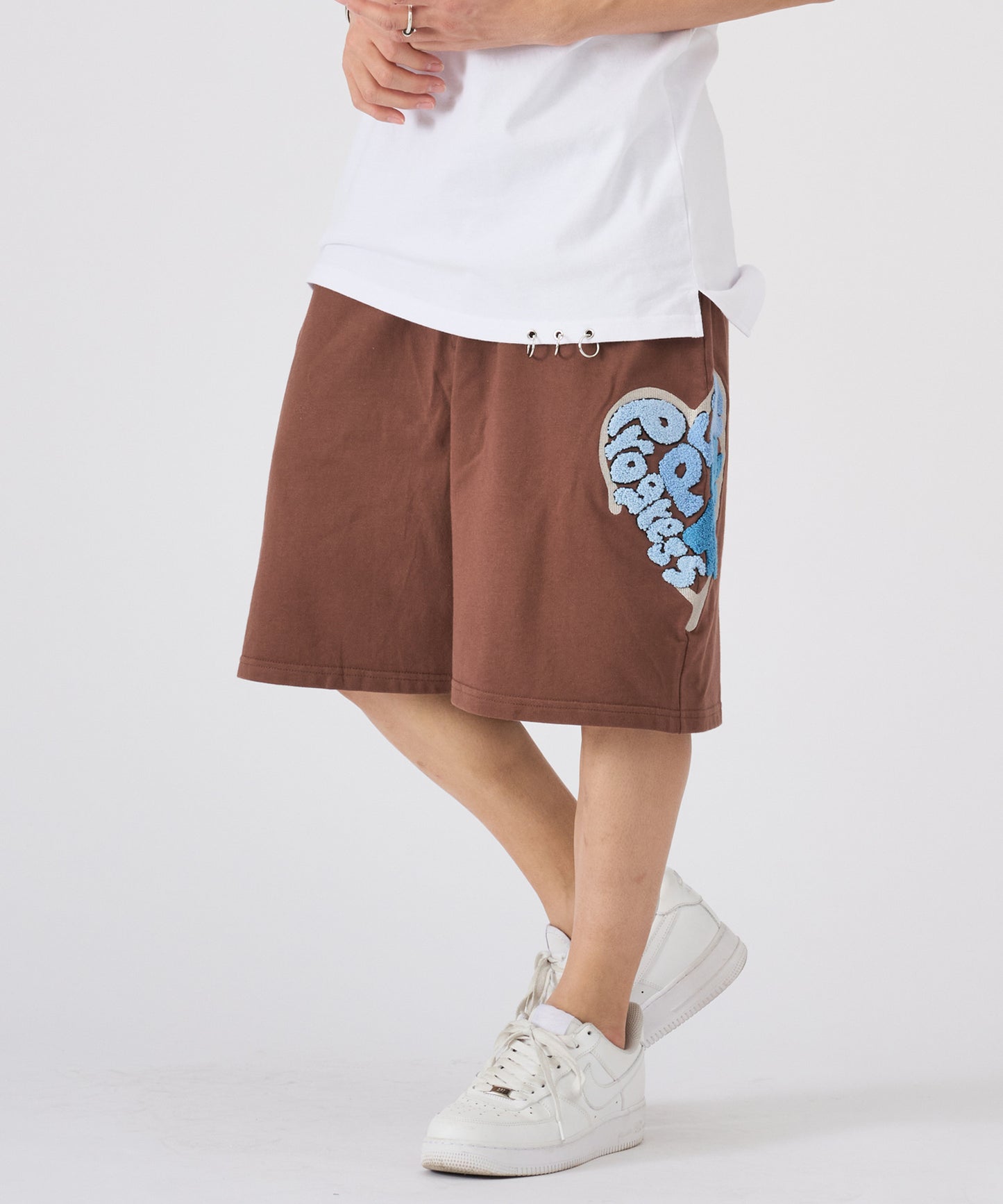 ハートサガラ刺繍ショートパンツ