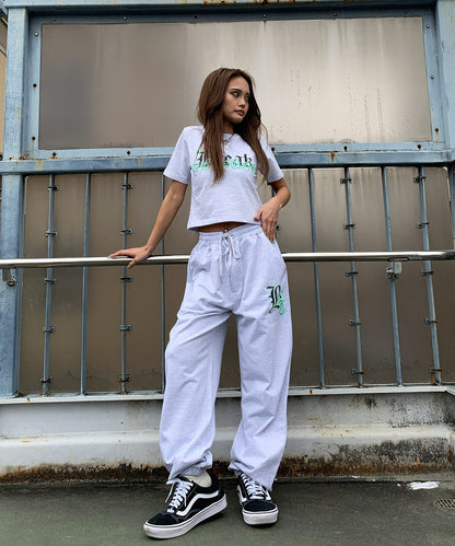 ロゴ刺繍セットアップ