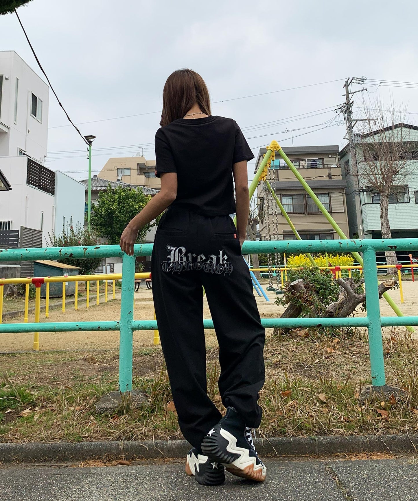 ロゴ刺繍セットアップ