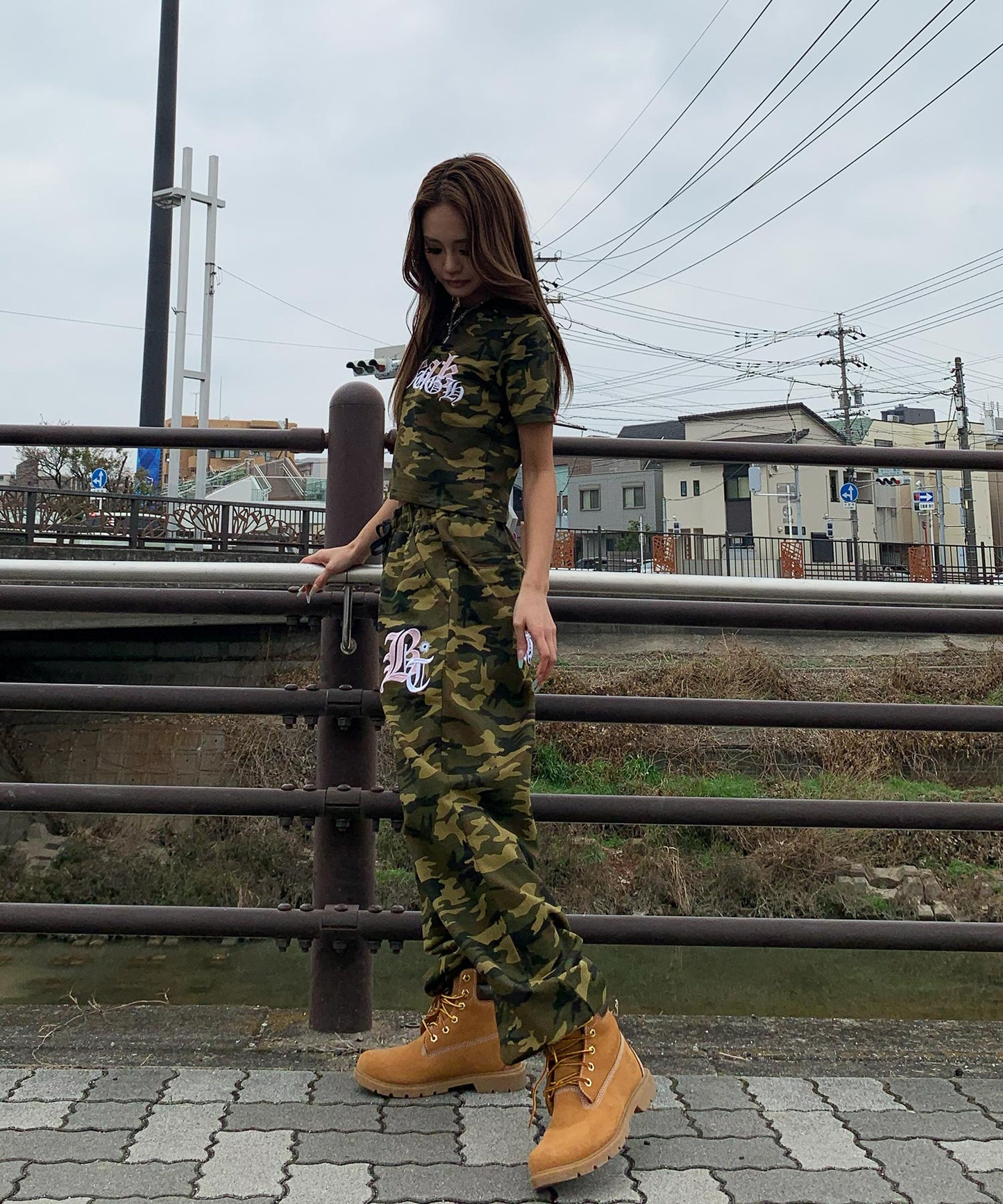 ロゴ刺繍セットアップ