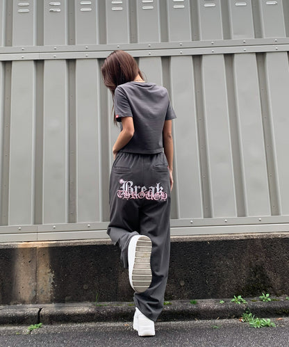 ロゴ刺繍セットアップ