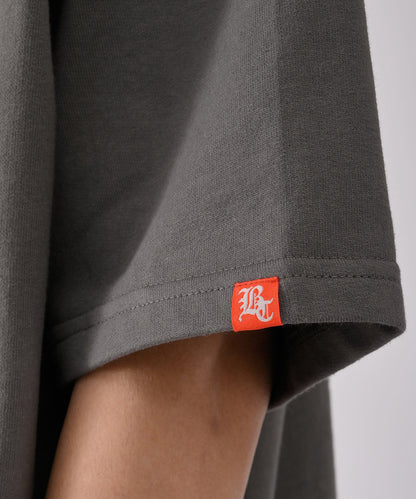 ロゴ刺繍セットアップ