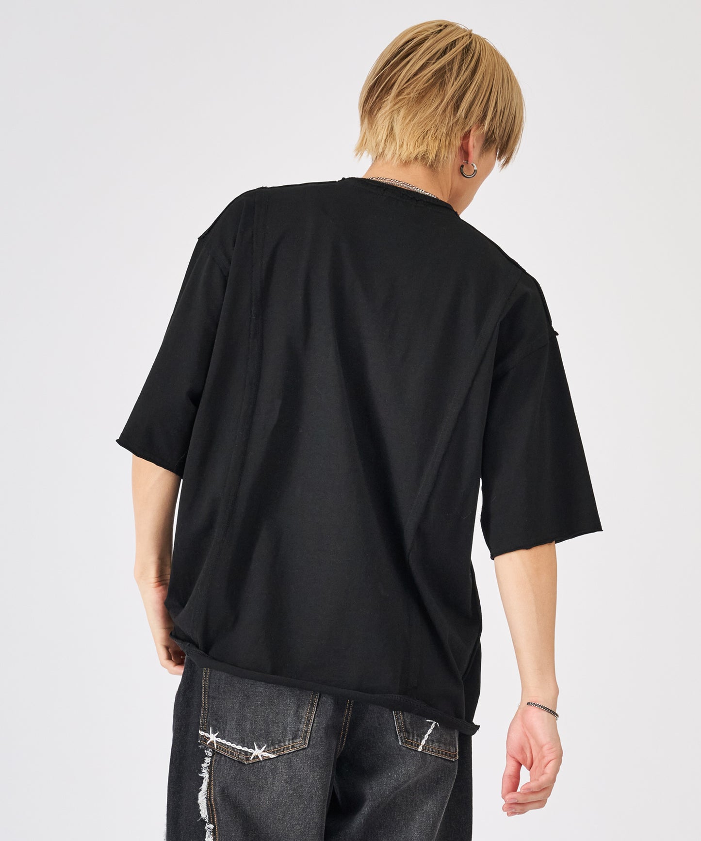 カットオフ切り替えロゴプリント半袖Tee
