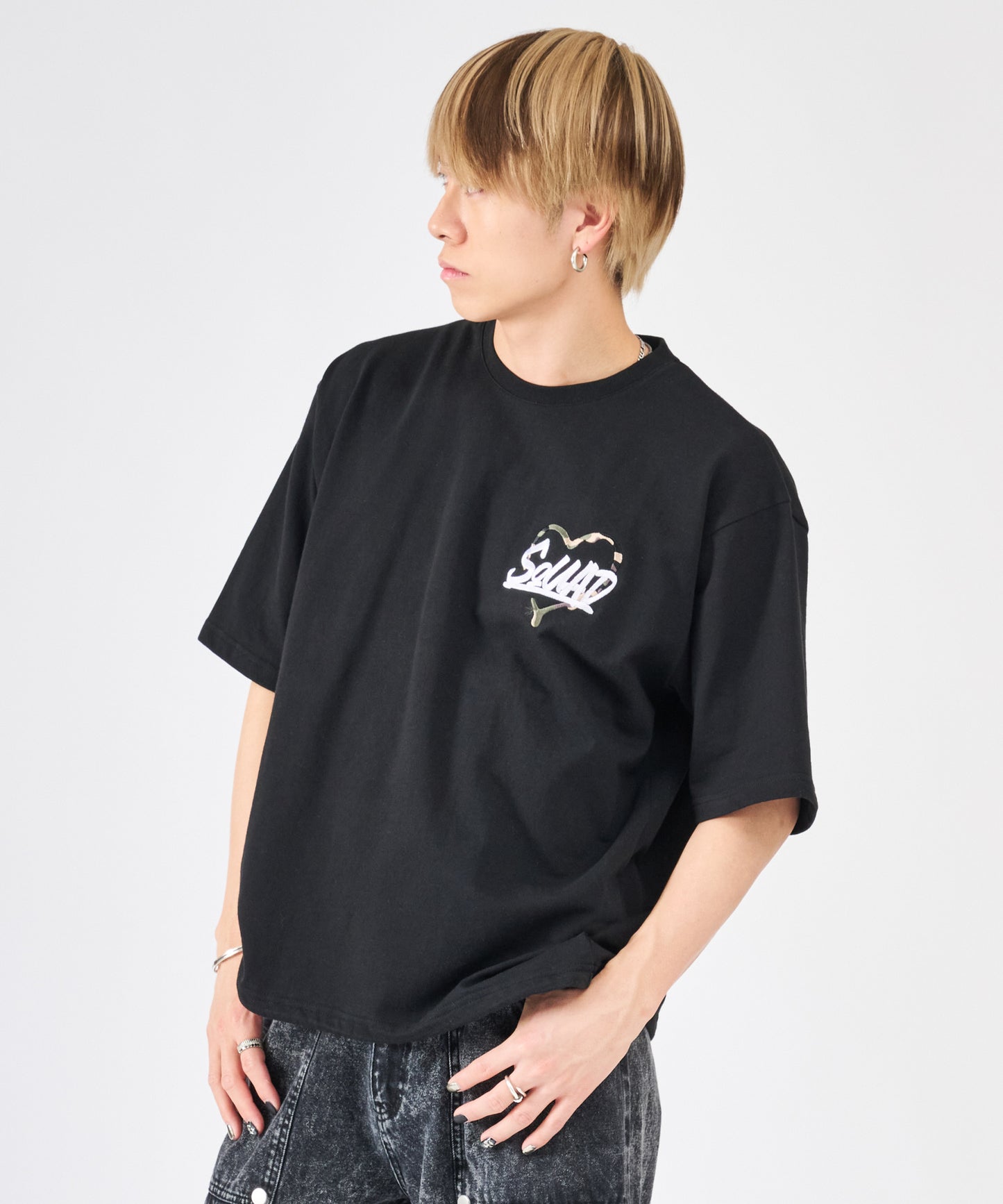 ハートサガラ刺繍半袖Tee