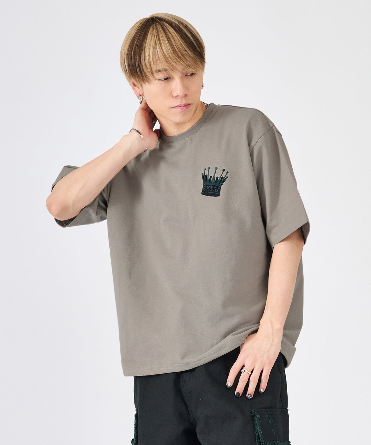 クラウンサガラ刺繍半袖Tee