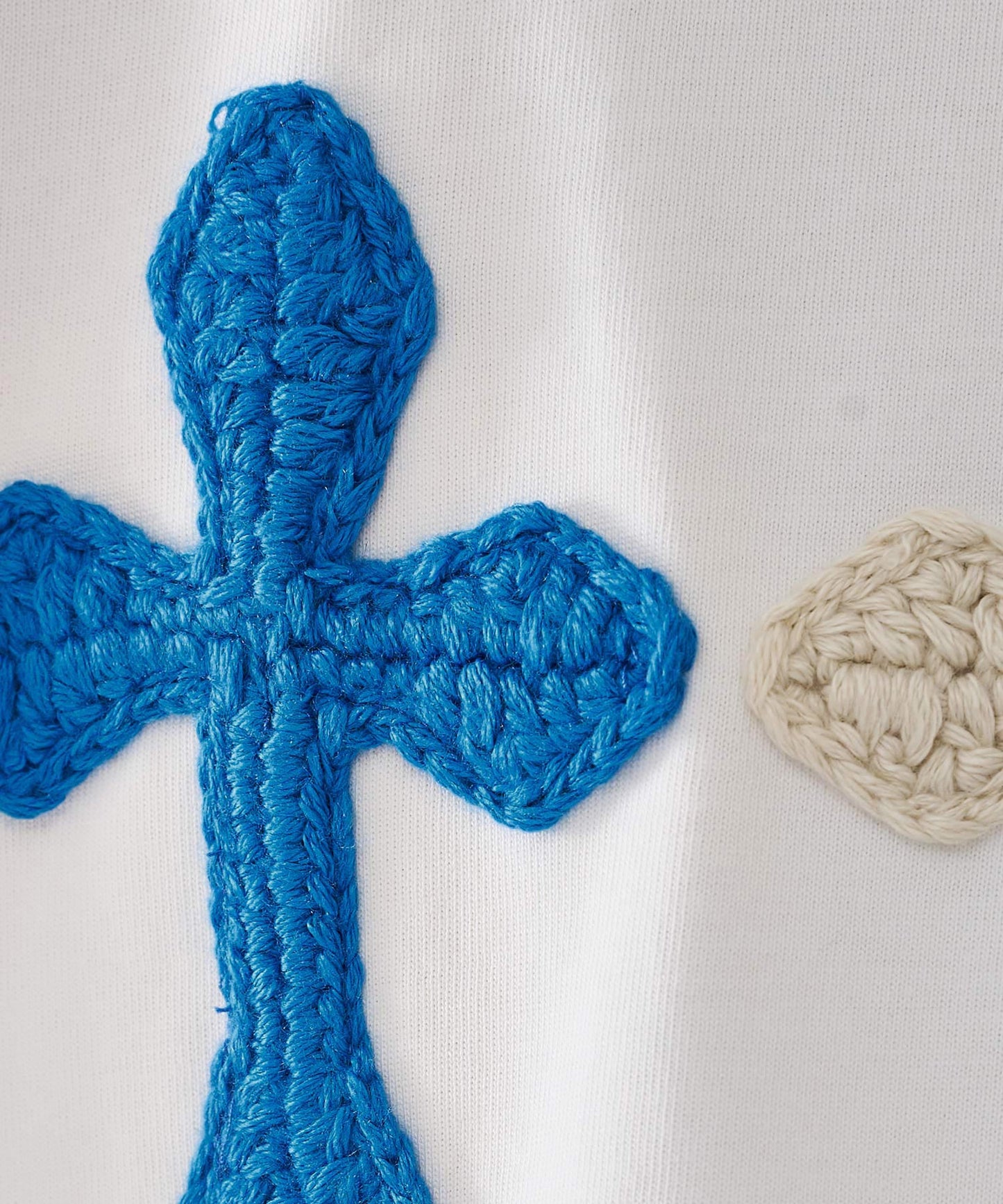 極太糸クロス刺繍半袖Tee