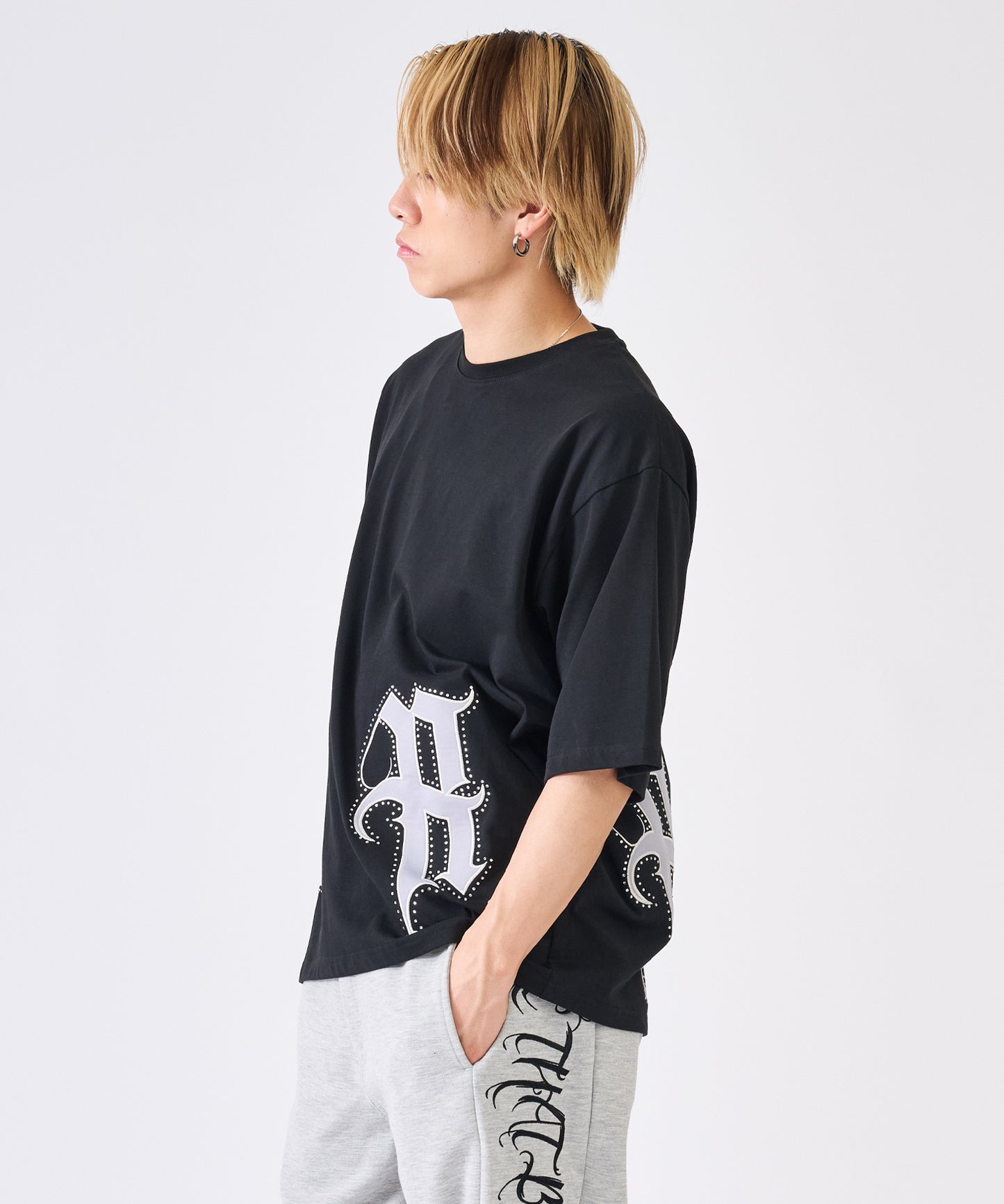 アップリケラインストーン半袖Tee