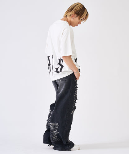 デストロイデニムパンツ